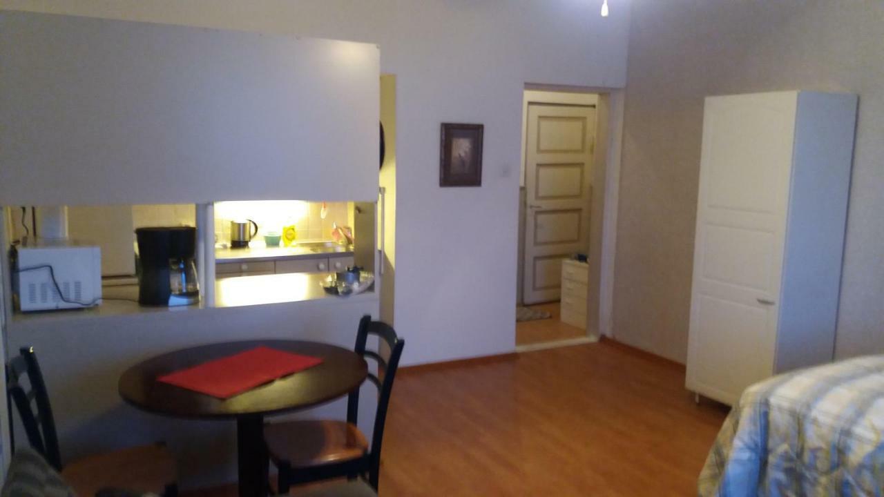 Cosy Studio Apartment Vaasa Kültér fotó
